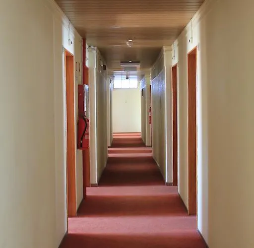 Da מלון נאזרה